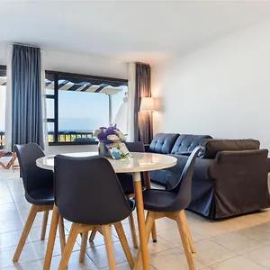 https://bastian-beach-casa-cheah-sea-view.in-canary-islands.com